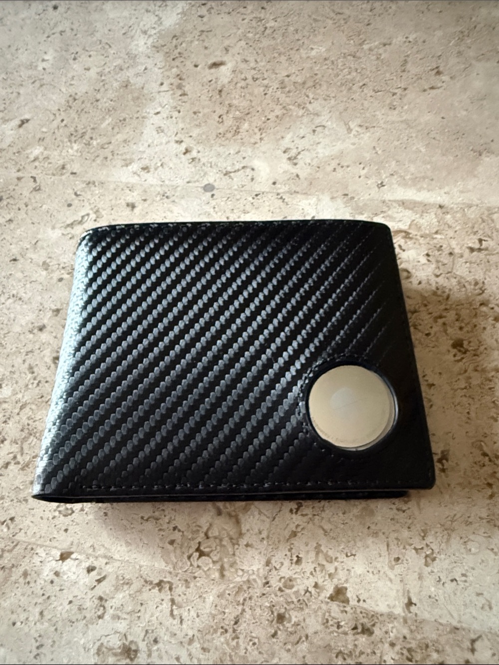 Men's Black Carbon-Texture Tri-Fold Wallet with Apple AirTag insert